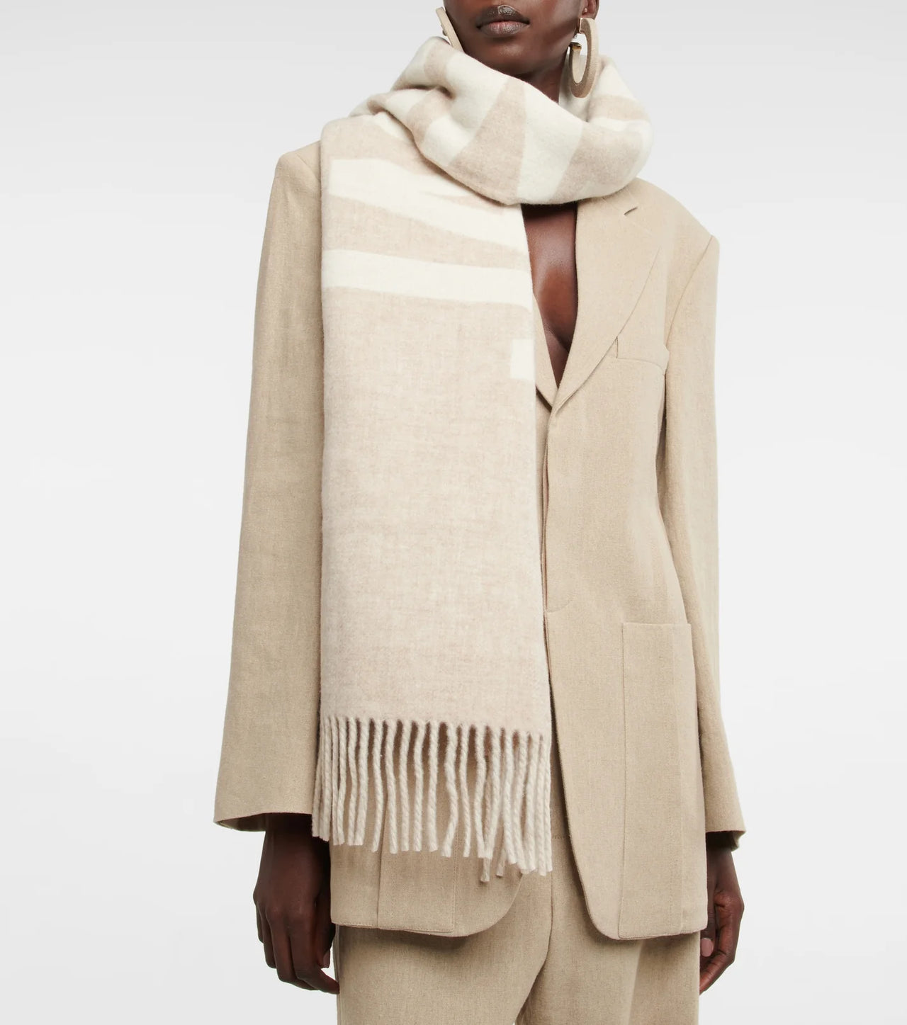 Jacquemus Logo Jacquard Fringed Edge Scarf Beige