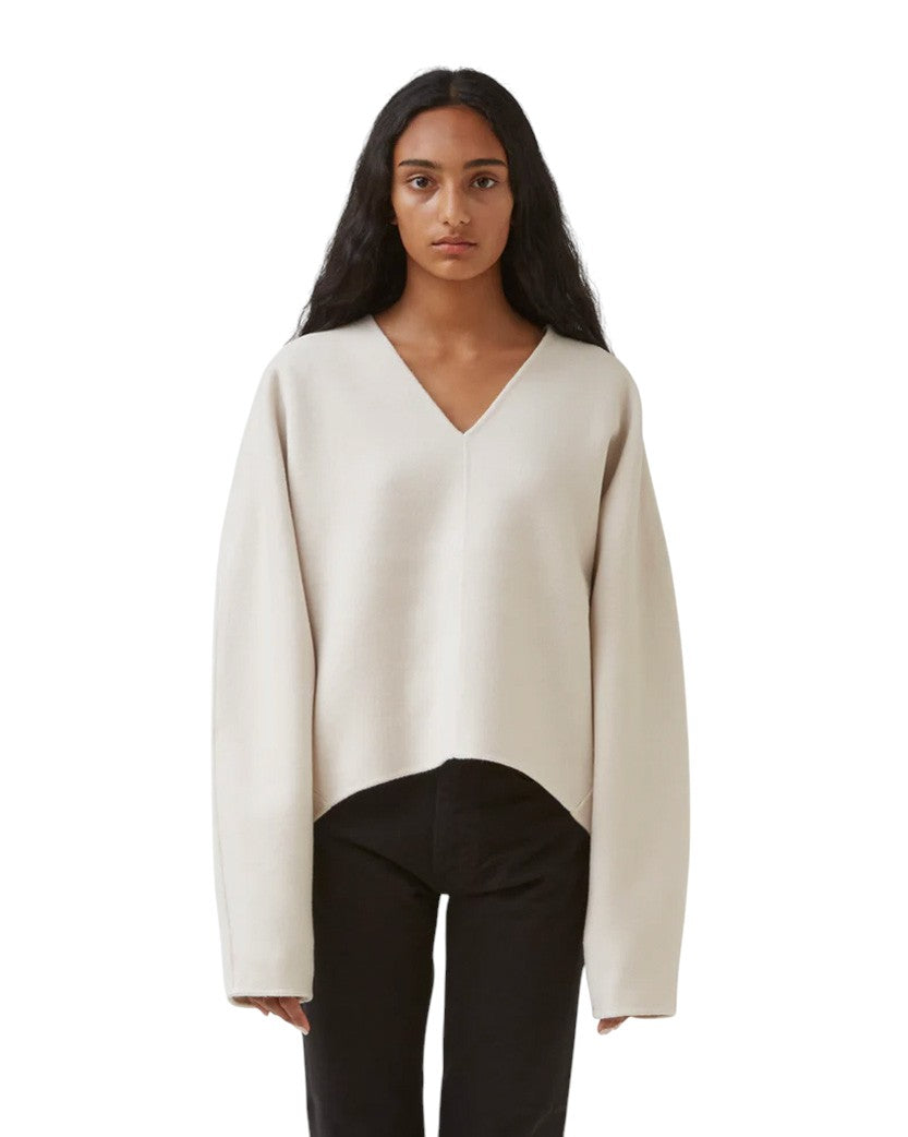 Toteme Rennes Wool and Cashmere Sweater Creme