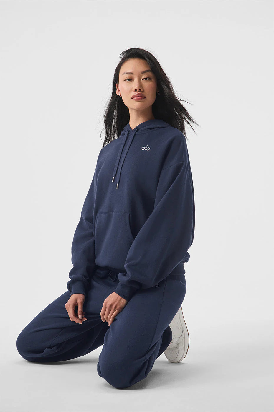 Alo Yoga Accolade Hoodie Navy